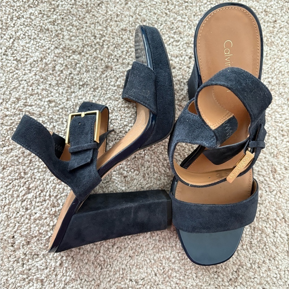 Calvin Klein Bette Suede Block Heels navy blue 8.5 excellent condition